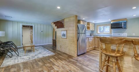 3753 Paradise Avenue, South Lake Tahoe, CA 96150 Photo