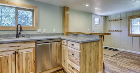 3753 Paradise Avenue, South Lake Tahoe, CA 96150 Photo