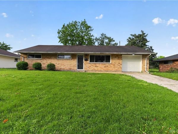 1608 Lanbury Drive, Kettering, OH 45439
