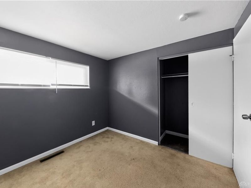 1608 Lanbury Drive, Kettering, OH 45439 Photo 12