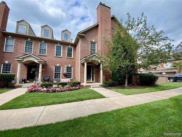 341 S VILLAGE Way , CANTON, MI 48188
