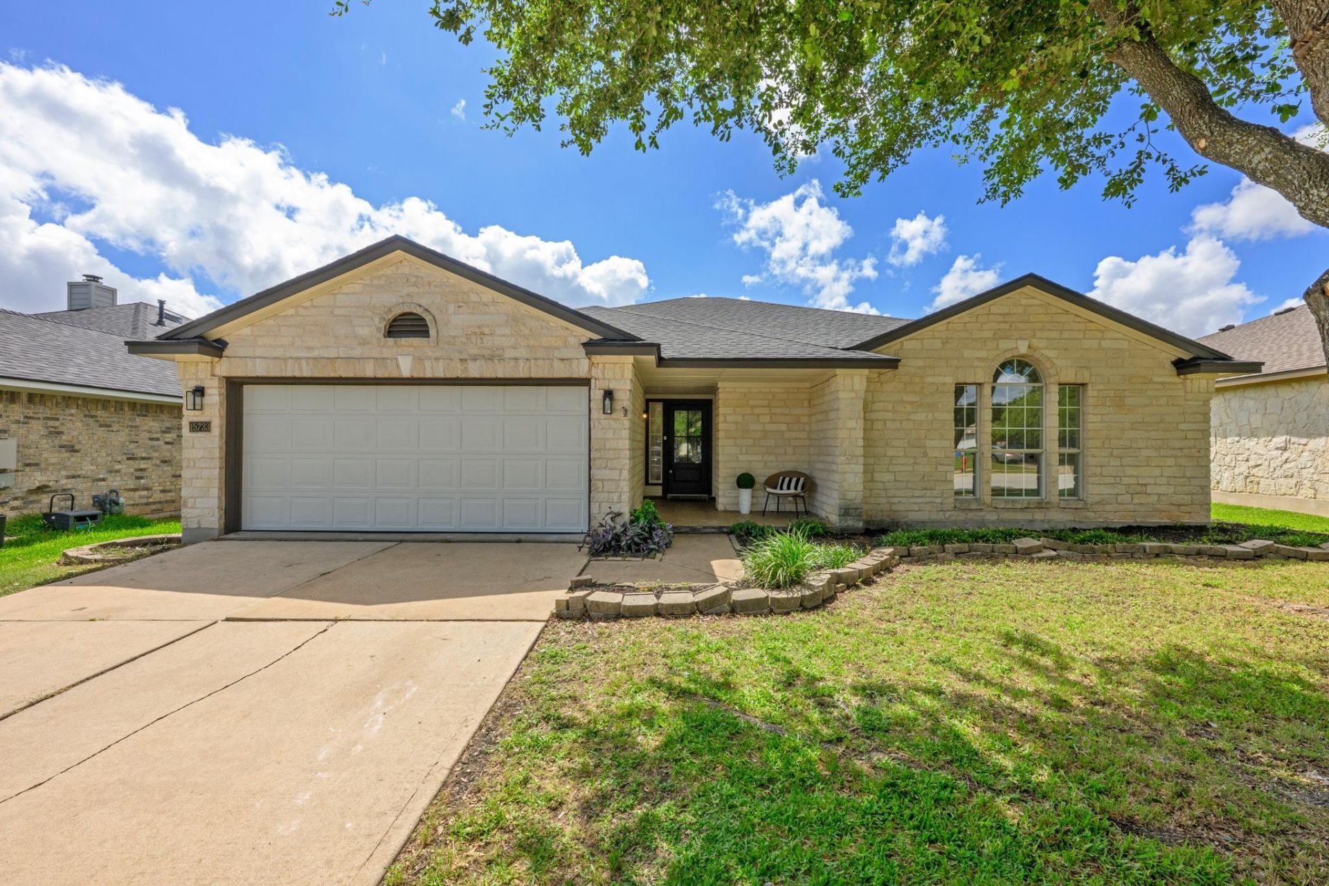 15733 Cadoz Dr, Austin, TX 78728 Main Photo
