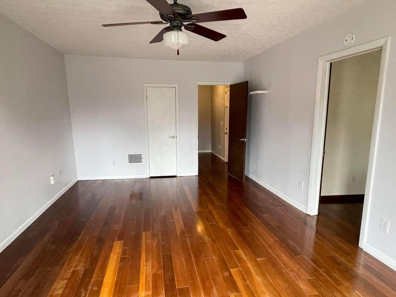60 King Avenue, Unit 62, Columbus, OH 43201 Photo 4