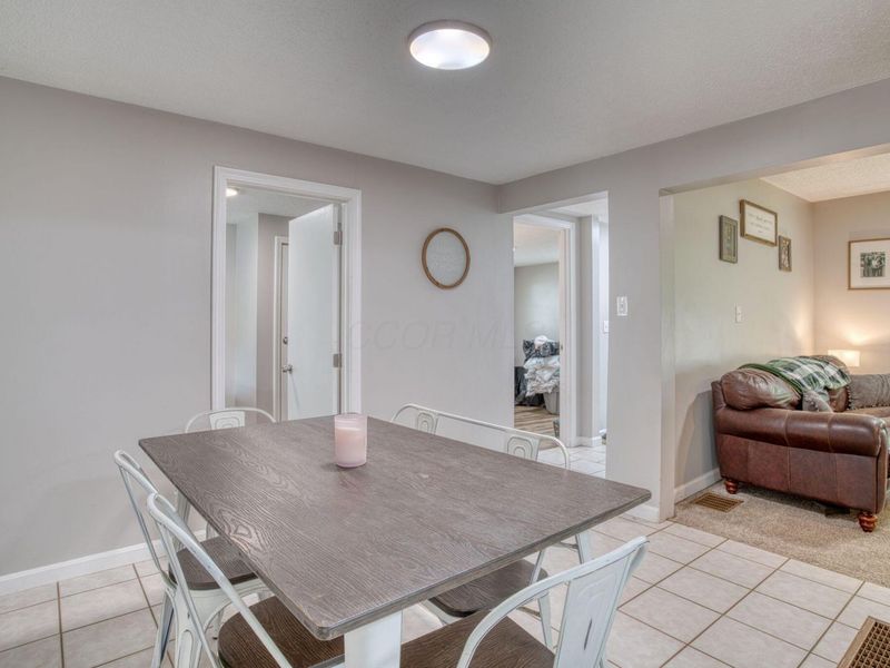 512 Mill Street , Utica, OH 43080 Photo 5