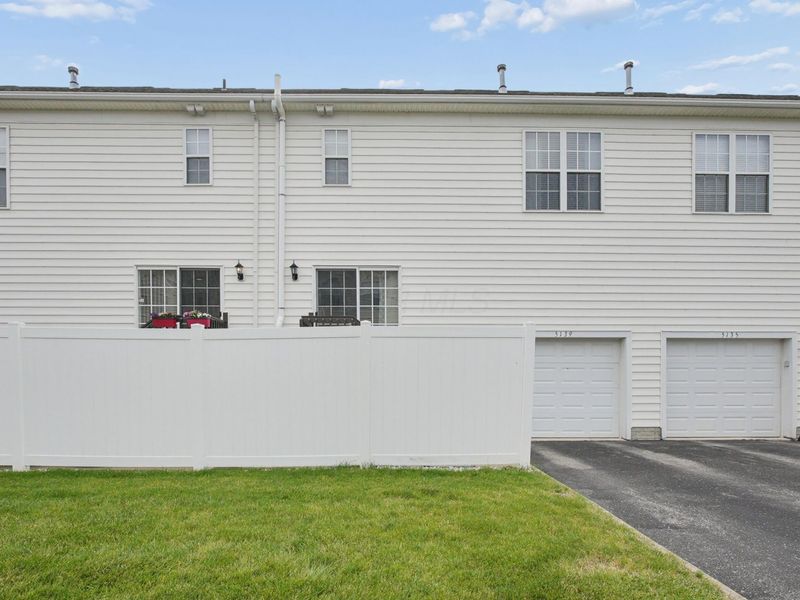 5139 Twin Falls Drive , Dublin, OH 43016 Photo 24