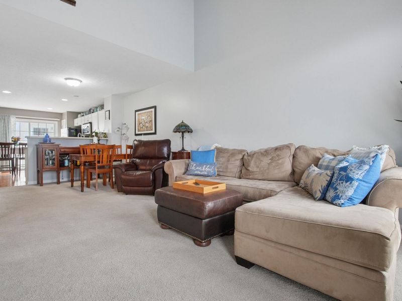 5139 Twin Falls Drive , Dublin, OH 43016 Photo 6