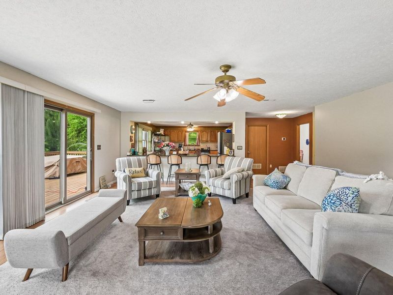 72 Briarwood Drive, Newark, OH 43055 Photo 5