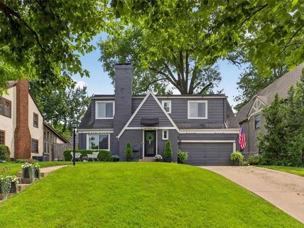 127 W 69th Street, Kansas City, MO 64113