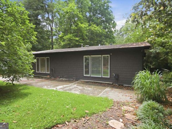 546 Allen Road NE, Unit B, Atlanta, GA 30324