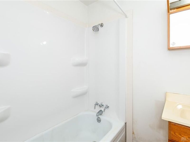 1653 Pell Drive, Dayton, OH 45410 Photo 28
