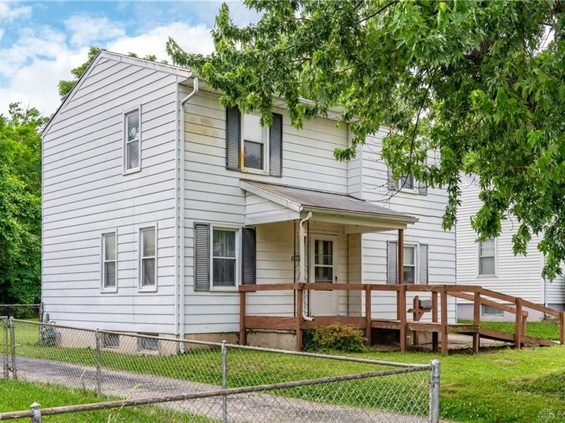 1653 Pell Drive, Dayton, OH 45410 Photo 3