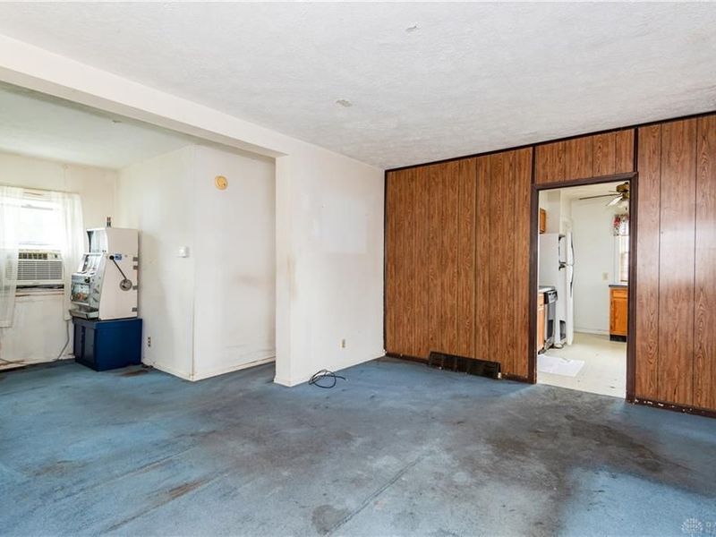 1653 Pell Drive, Dayton, OH 45410 Photo 8