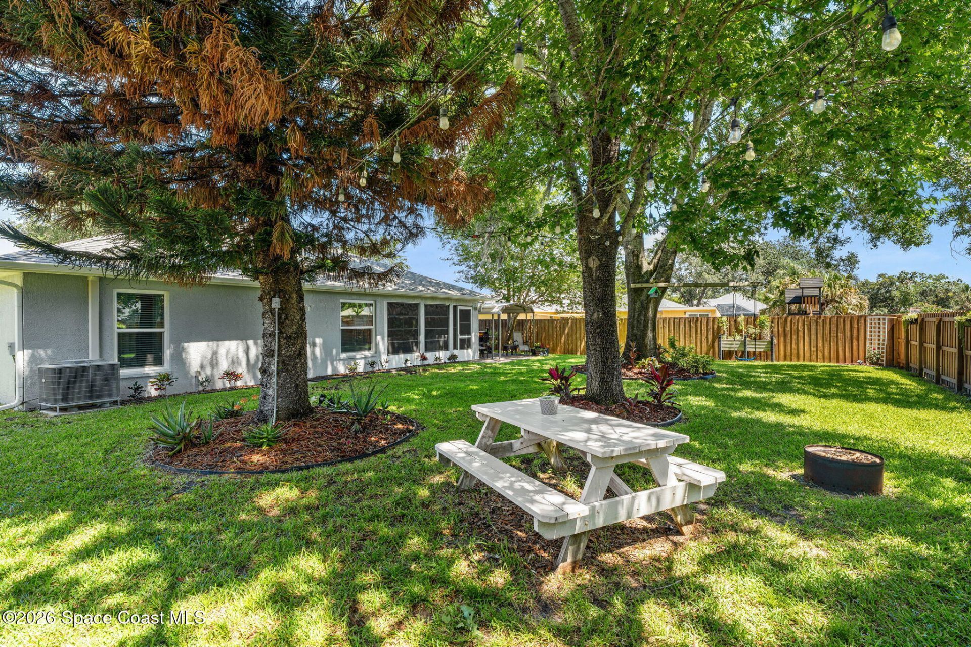 676 Sheridan Woods Drive , Melbourne, FL 32904 Photo