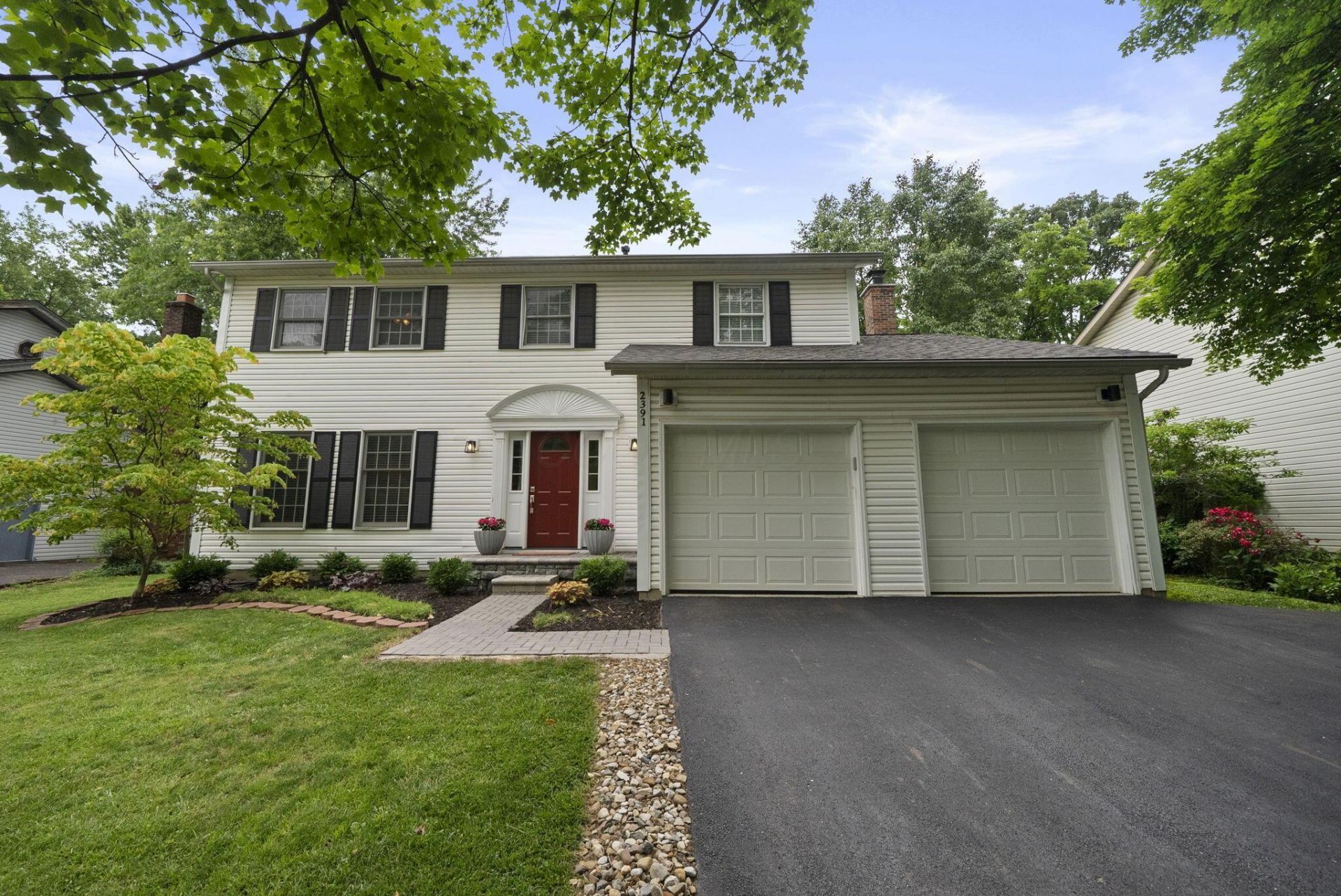 2391 Fishinger Road, Columbus, OH 43221 Main Photo