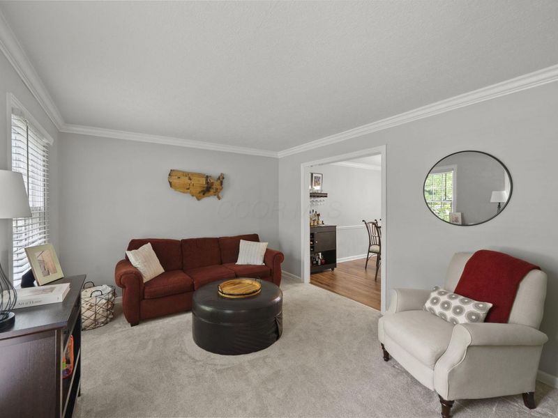 2391 Fishinger Road, Columbus, OH 43221 Photo 10