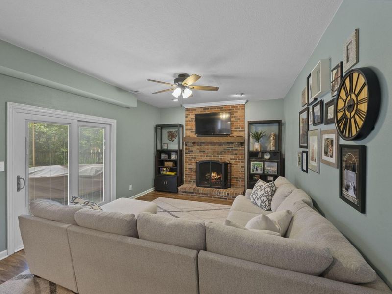2391 Fishinger Road, Columbus, OH 43221 Photo 28