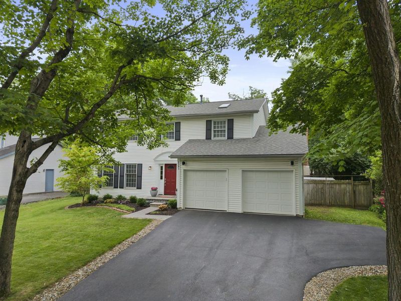 2391 Fishinger Road, Columbus, OH 43221 Photo 5