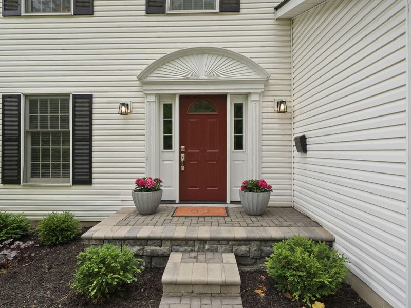 2391 Fishinger Road, Columbus, OH 43221 Photo 7
