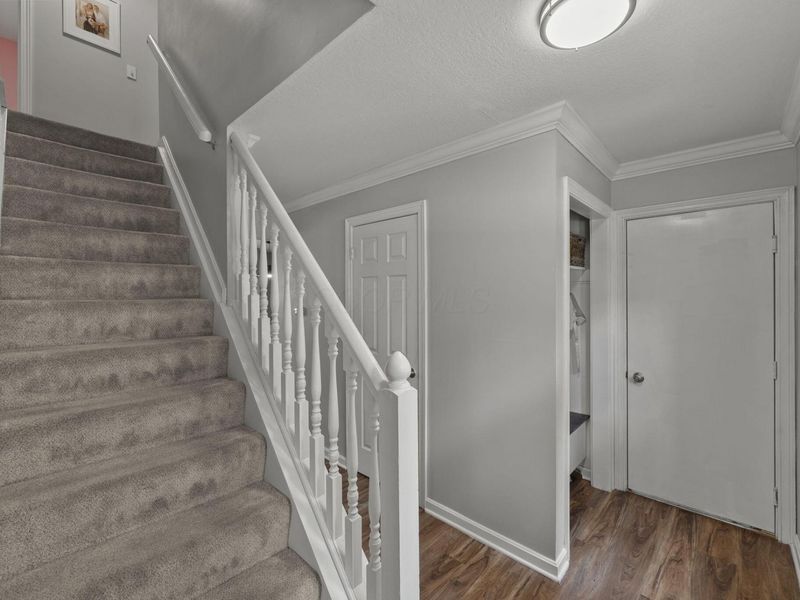 2391 Fishinger Road, Columbus, OH 43221 Photo 9