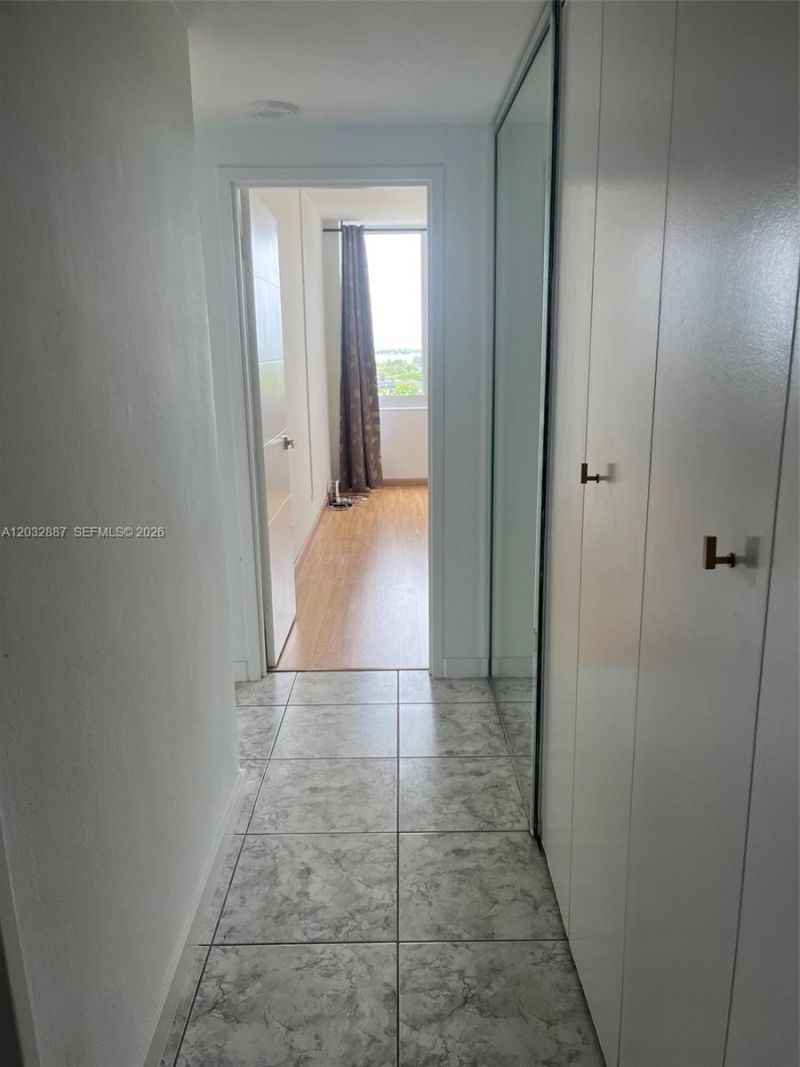 7441 Wayne Ave , Unit 8B, Miami Beach, FL 33141 Photo