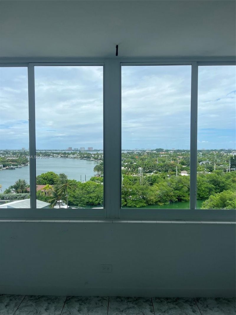 7441 Wayne Ave , Unit 8B, Miami Beach, FL 33141 Photo
