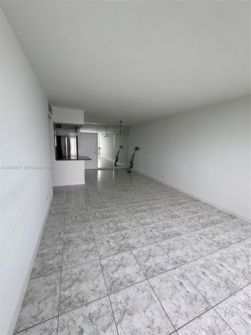 7441 Wayne Ave , Unit 8B, Miami Beach, FL 33141 Photo
