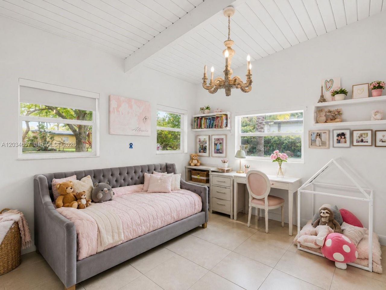 1850 Keystone Blvd, North Miami, FL 33181 Photo