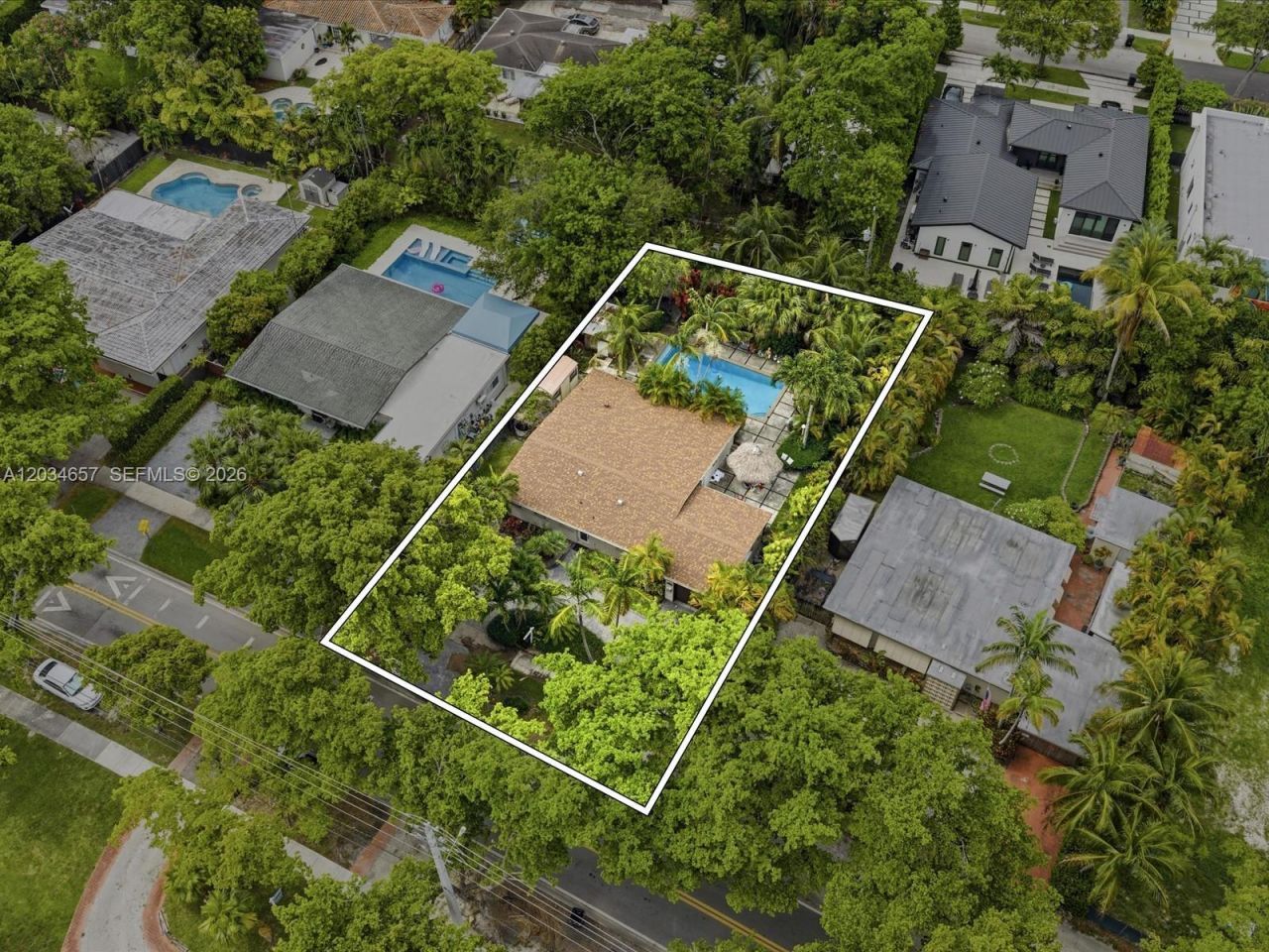 1850 Keystone Blvd, North Miami, FL 33181 Photo