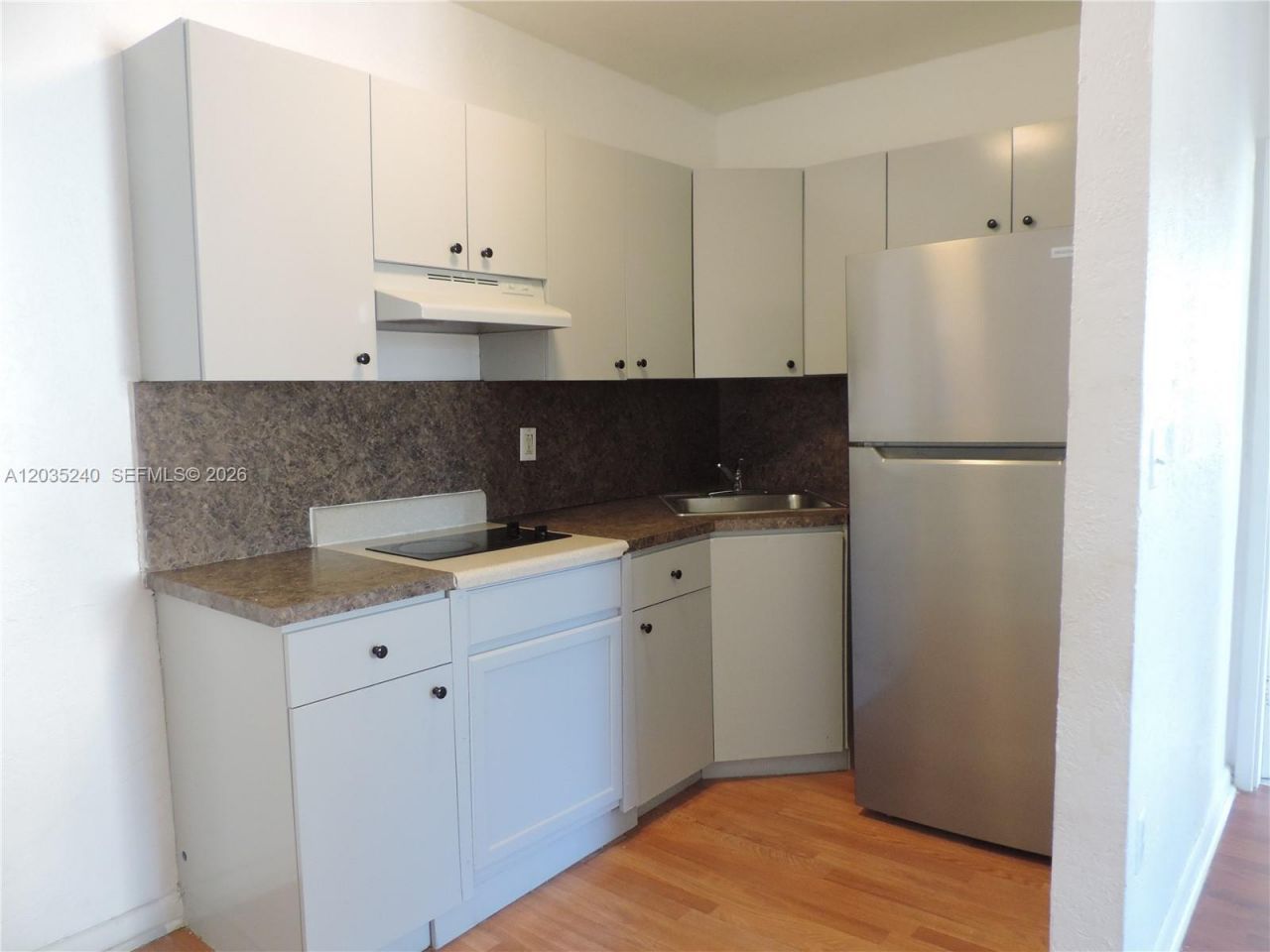 3615 Thomas Ave , Unit 11, Miami, FL 33133 Photo