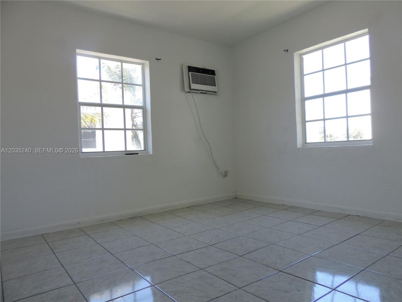 3615 Thomas Ave , Unit 11, Miami, FL 33133 Photo