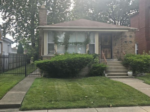10928 S Parnell Avenue , Chicago, IL 60628