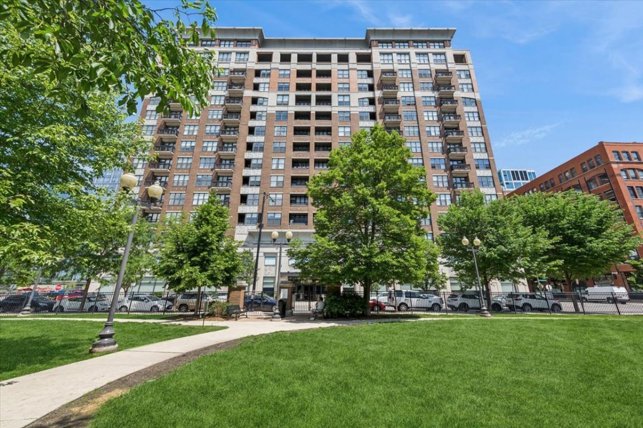 849 N Franklin Street , Unit 1121, Chicago, IL 60610 Main Photo