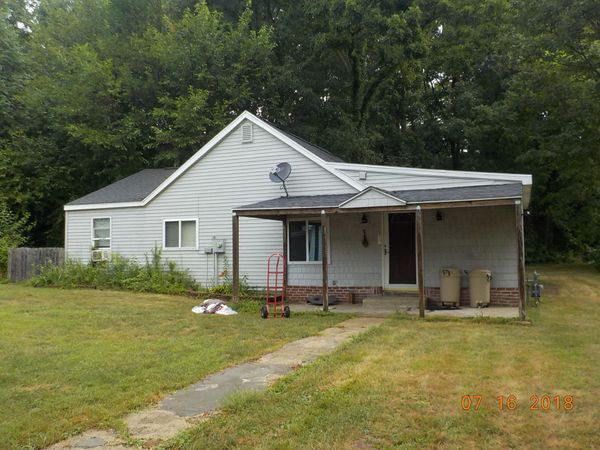 3406 W Shore Drive, Battle Creek, MI 49017
