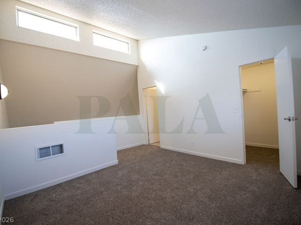 5196 Gray Lane , Unit D, Las Vegas, NV 89119