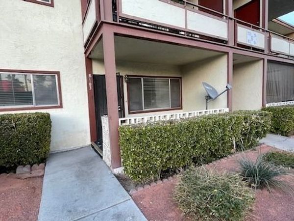 350 E. E Desert Inn Road , Unit B103, Las Vegas, NV 89109