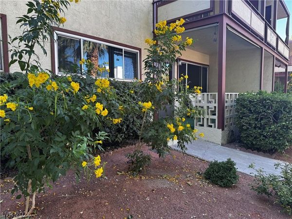 350 E Desert Inn Road , Unit C103, Las Vegas, NV 89109