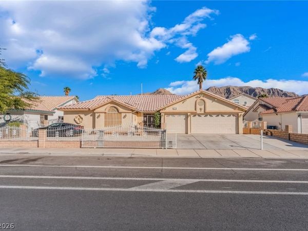 1554 Mount Hood Street, Las Vegas, NV 89110