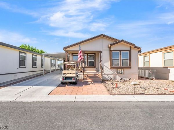 900 Montecito Drive , Pahrump, NV 89048
