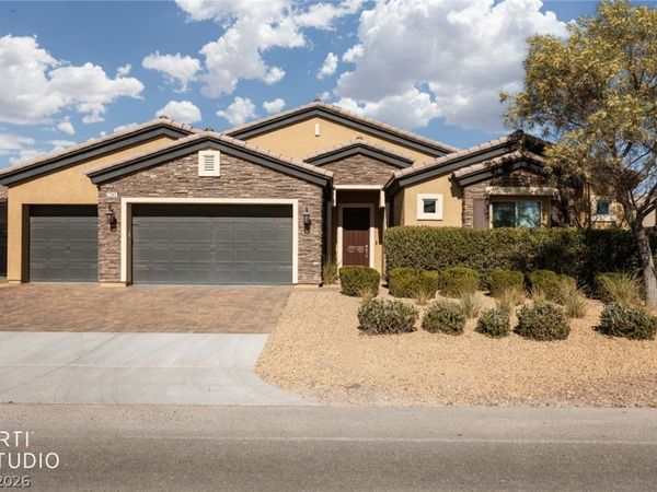 7742 W Camero Avenue , Las Vegas, NV 89113