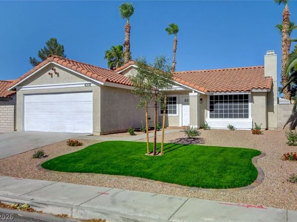 8208 Palmada Drive , Las Vegas, NV 89123