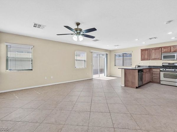 5732 Rose Tiara Drive, Las Vegas, NV 89139