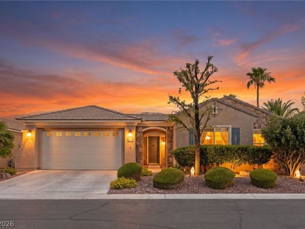 8611 Kennedy Heights Court, Las Vegas, NV 89131