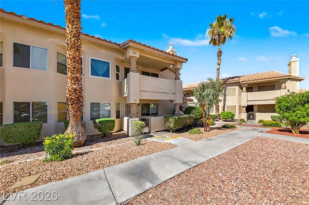 1340 Pinto Rock Lane, Las Vegas, NV 89128