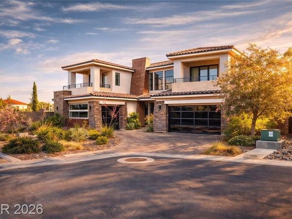 72 Bella Lago Avenue, Henderson, NV 89011
