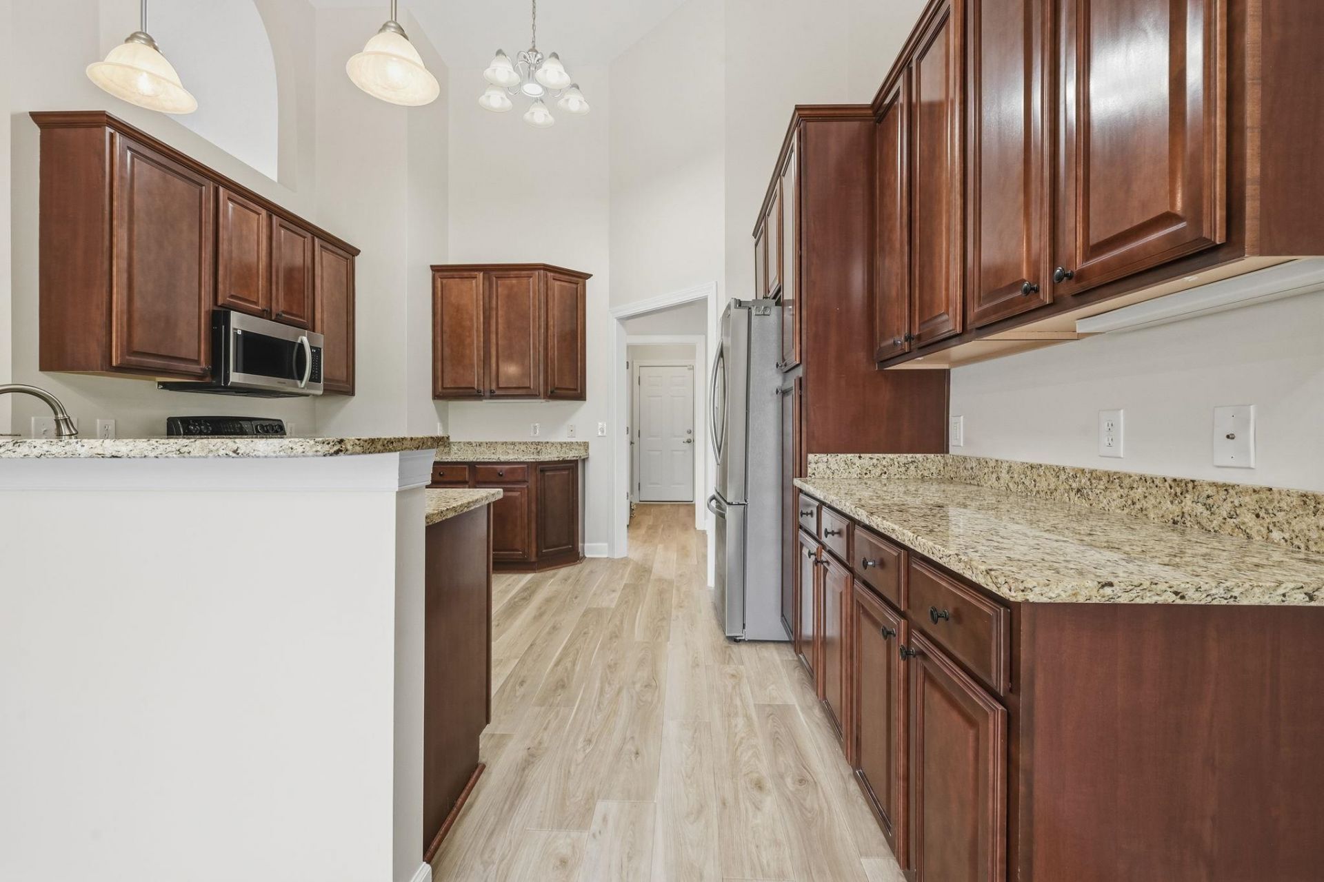 109 Mesa Raven Dr.  Photo 15