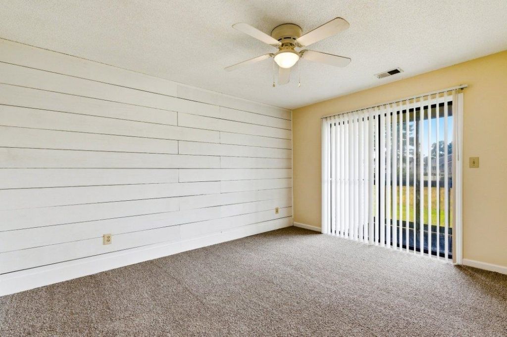 1095 W Plantation Dr. W  Photo 14