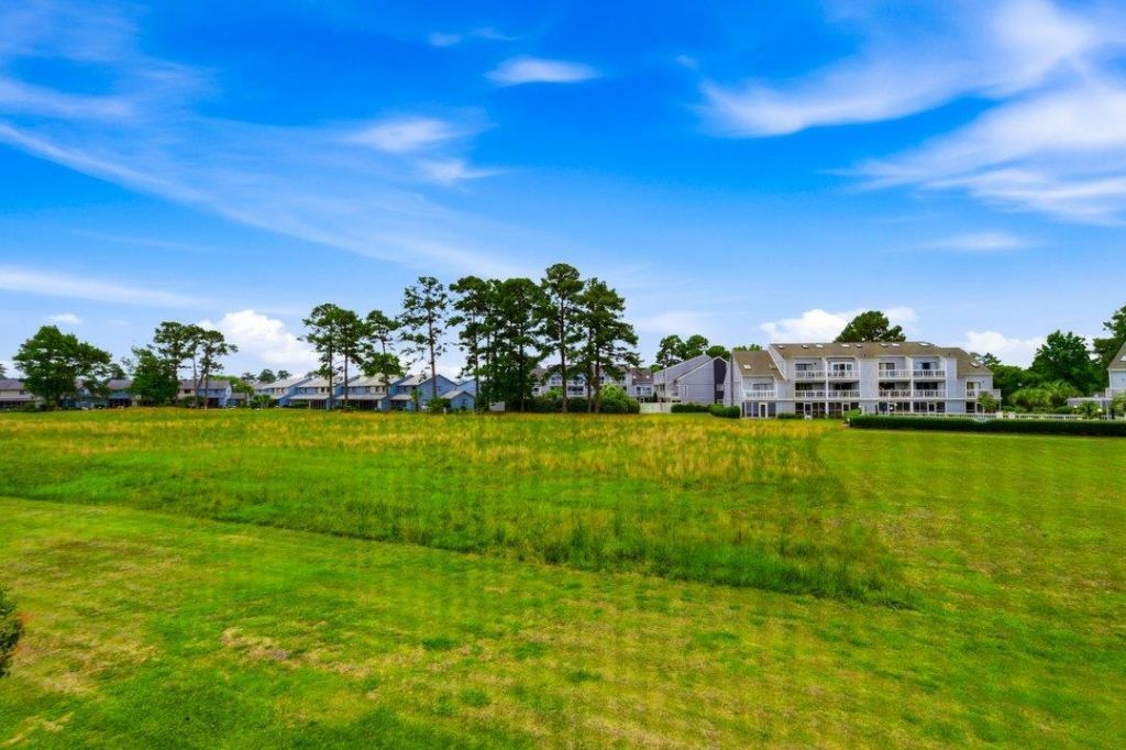 1095 W Plantation Dr. W  Photo 20