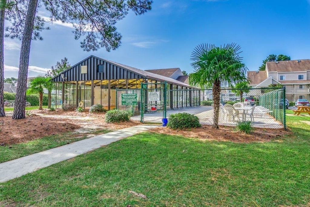 1095 W Plantation Dr. W  Photo 24