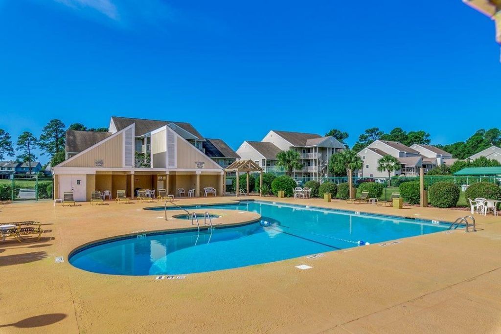 1095 W Plantation Dr. W  Photo 28