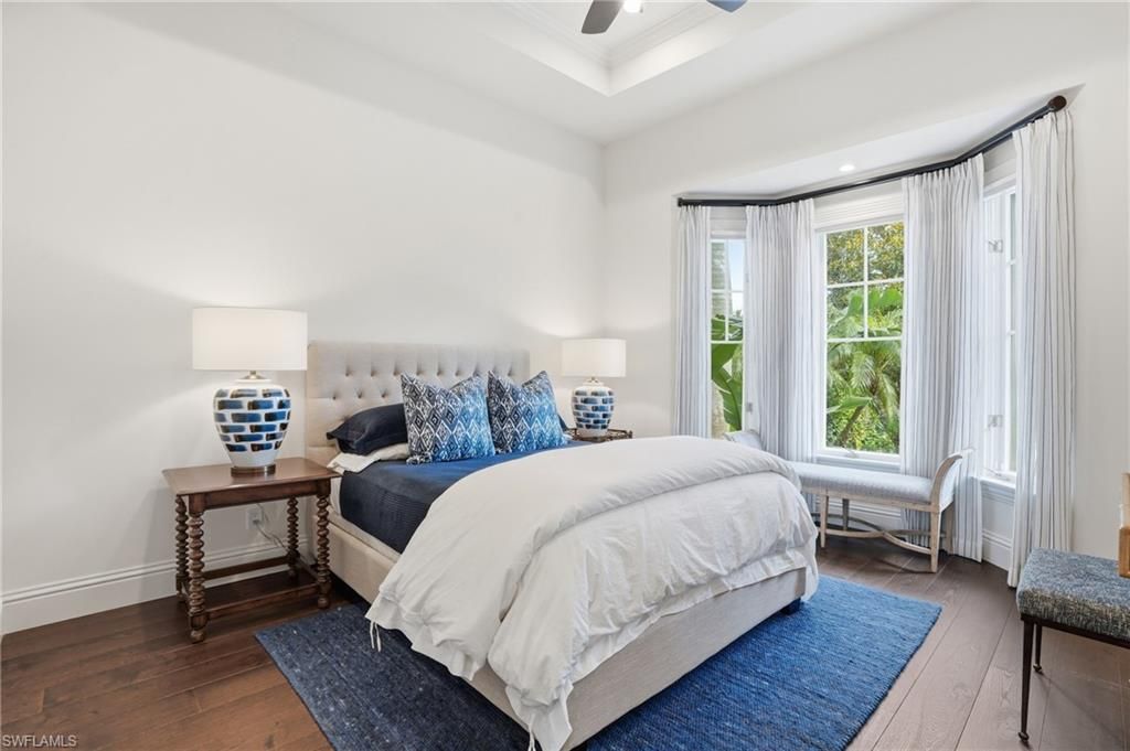 160 16th Ave S, Naples, FL 34102 Photo